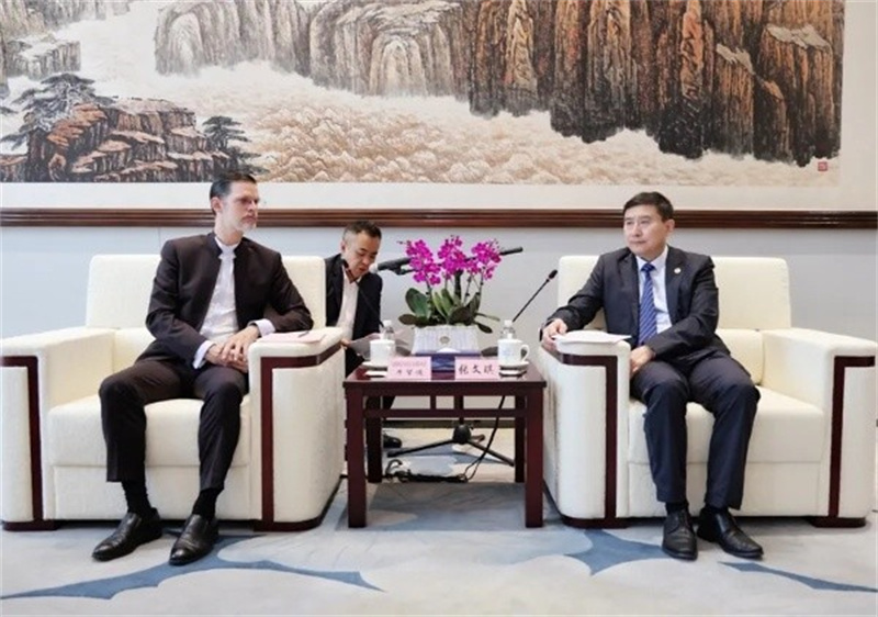 阿根廷駐華大使牛望道訪問陜煤集團.jpg 阿根廷駐華大使牛望道訪問陜煤集團.jpg