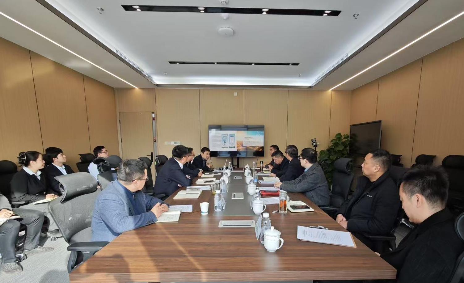 091733707144142772.jpg 25cc016538654571ea4855952c5946b(1).jpg